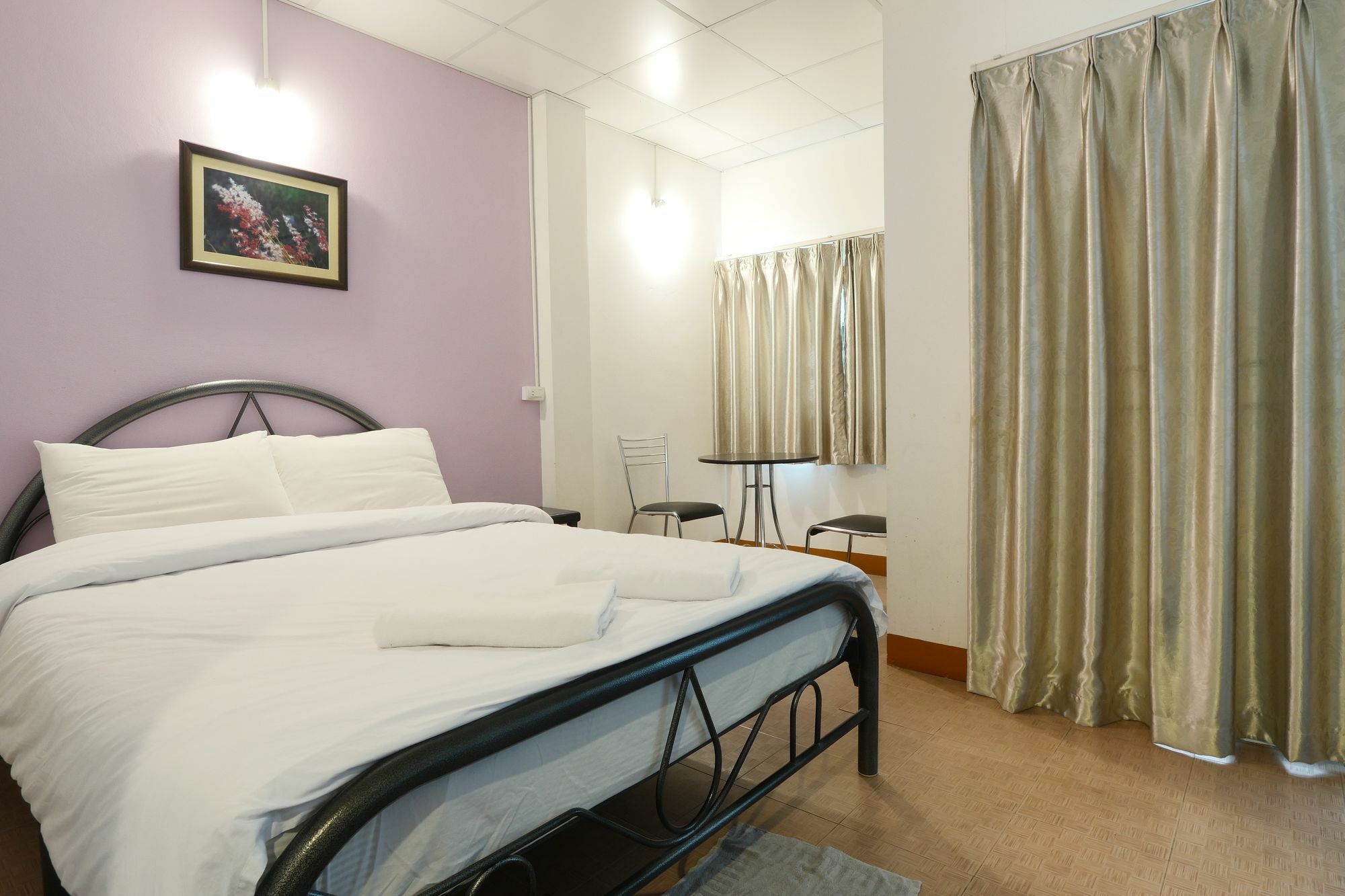 Pakdee House Otel Udon Thani Dış mekan fotoğraf