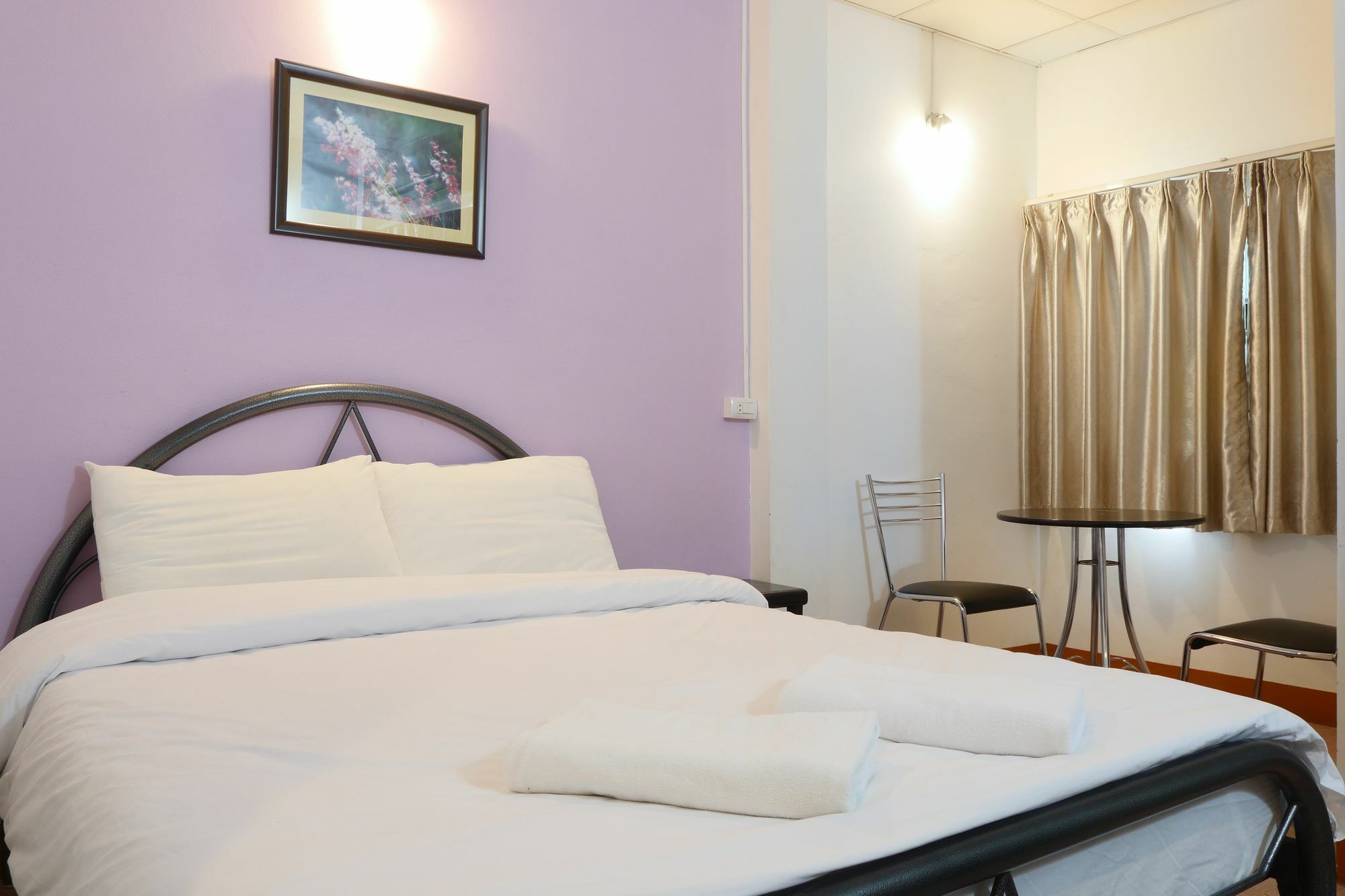 Pakdee House Otel Udon Thani Dış mekan fotoğraf
